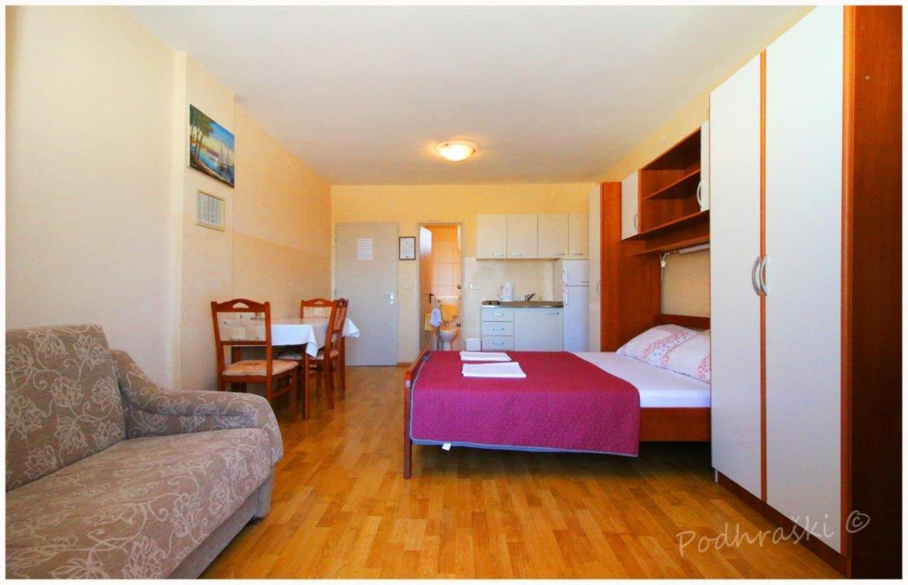 Primosten Apartments Ngoại thất bức ảnh