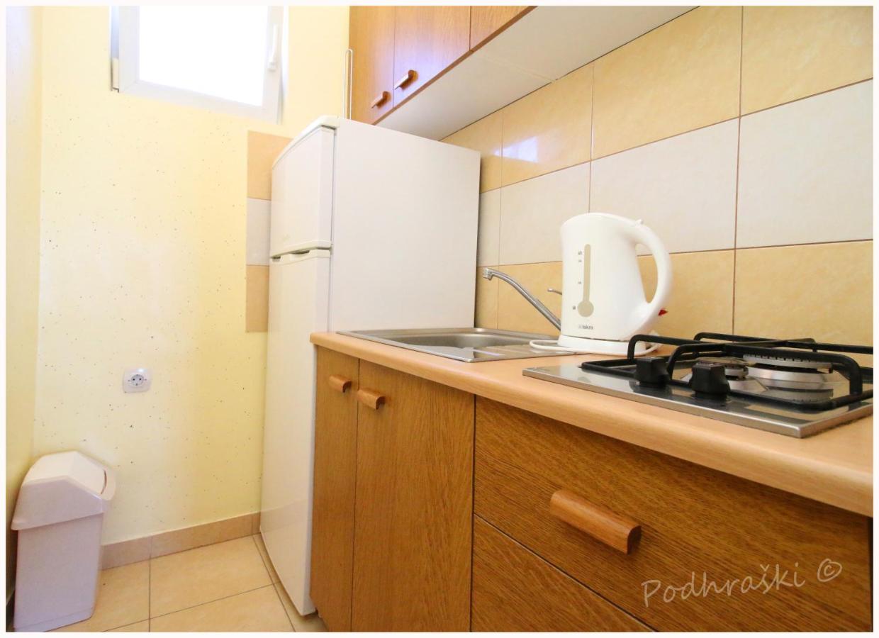 Primosten Apartments Ngoại thất bức ảnh